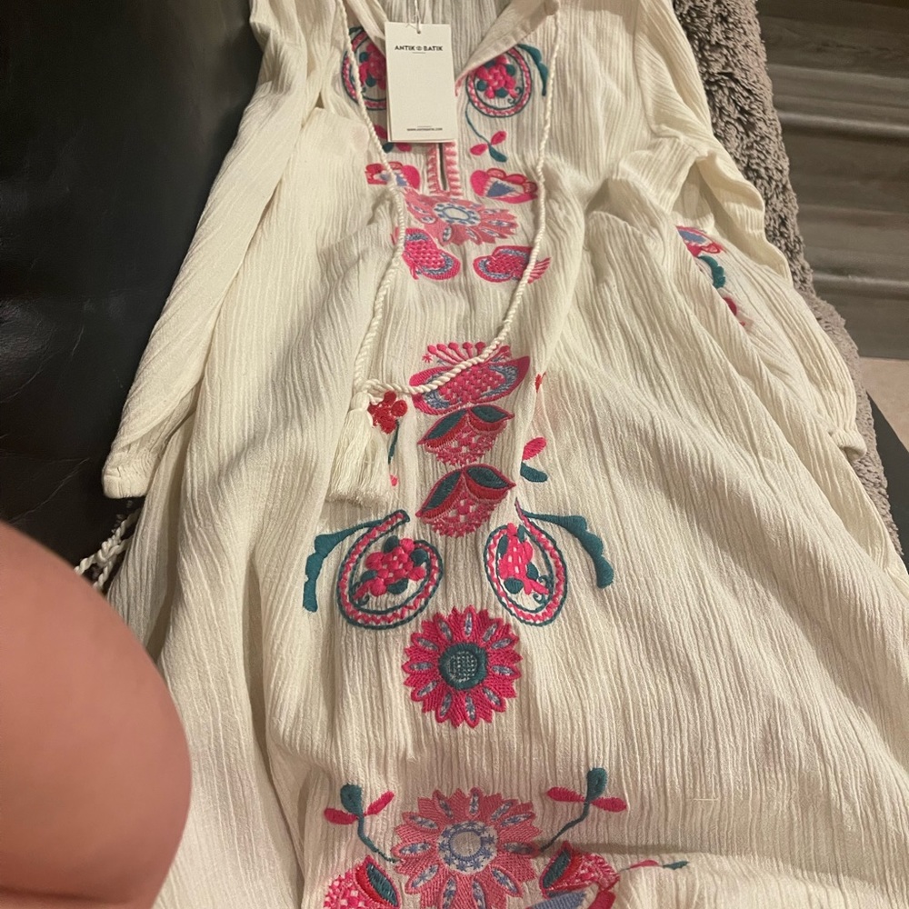 Anthropologie Antik Batik Magoo
Embroidered Dress Size xs/36 - Picture 8 of 10